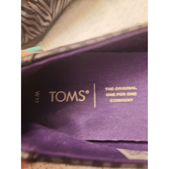 Toms Women's Black & Silver Gray Zebra-Print Flats Size 11 - Picture 6 of 8